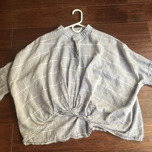Long sleeve crop